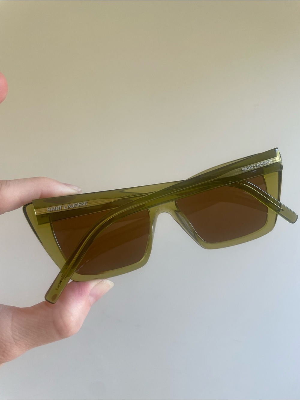 Yves Saint Laurent - SL 276 Mica - Transparent Acid Green - Cateye Sunglasses - Picture 3 of 6